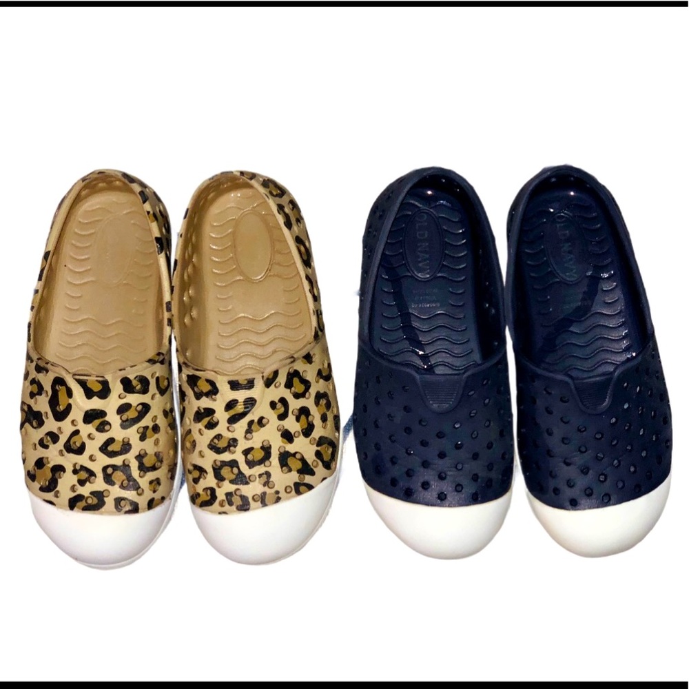 Old Navy Crocs